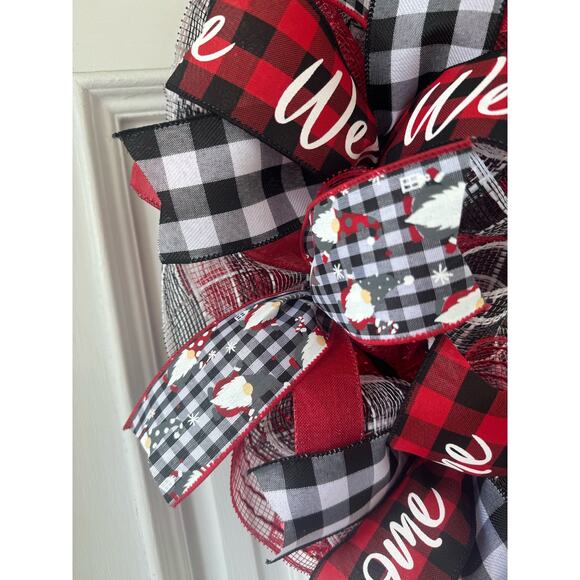 Christmas Gnome Wreath Buffalo Plaid ‘Merry Christmas’ Farmhouse Holiday Décor - Picture 3 of 8